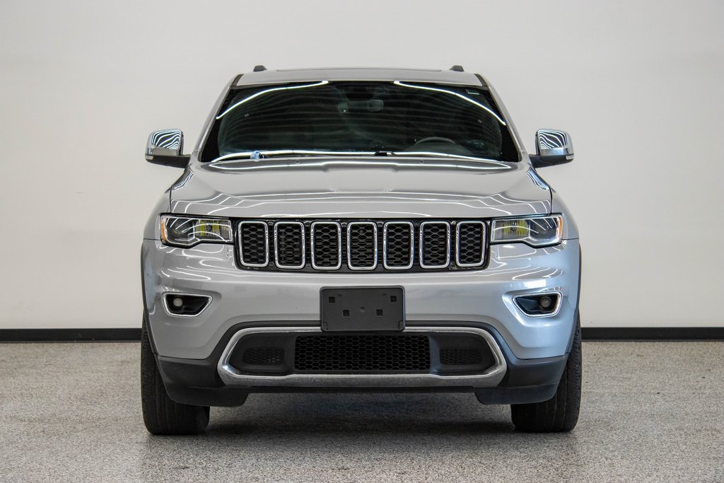 Vehicle image 2 of 44
