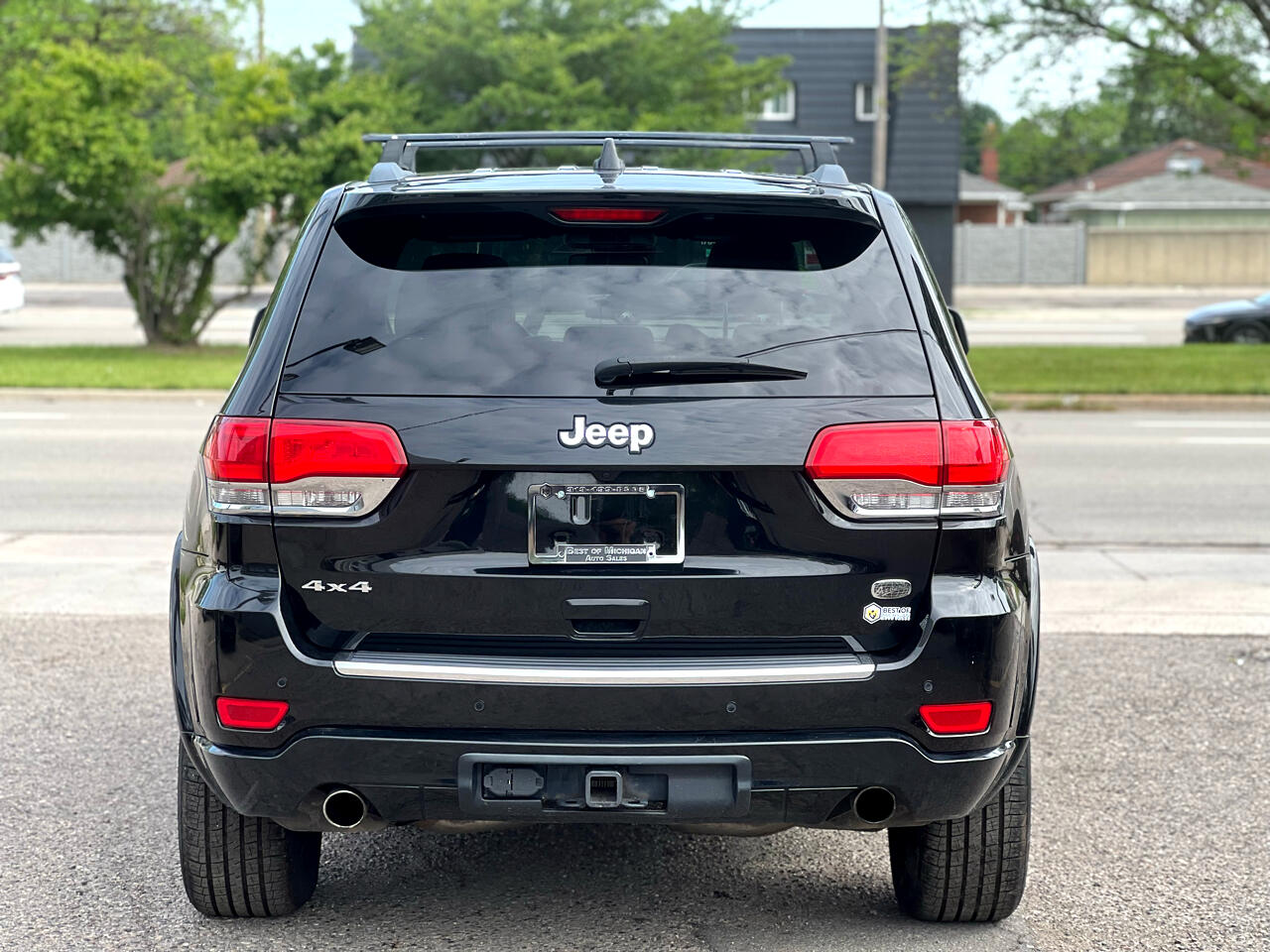 Vehicle image 7 of 42