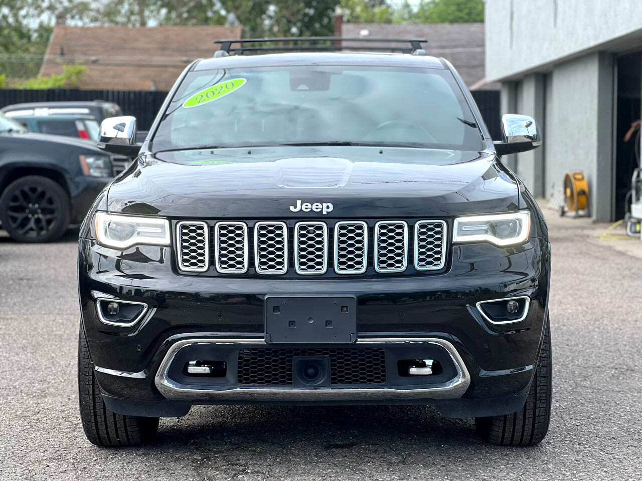Vehicle image 2 of 42