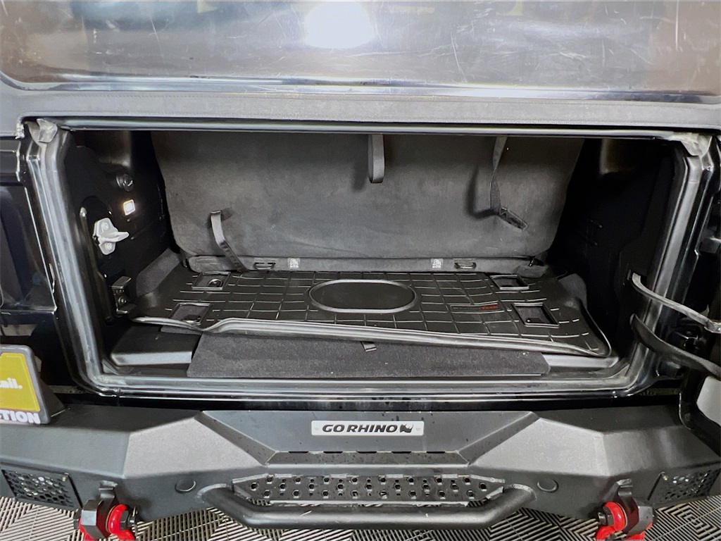 Vehicle image 12 of 34