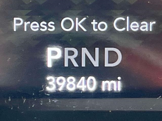 Vehicle image 11 of 34