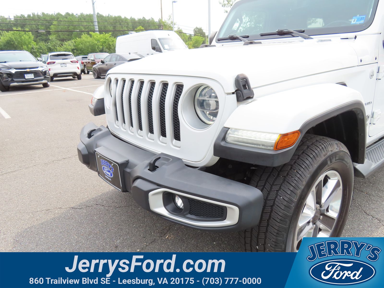2020 Jeep Wrangler Unlimited Sahara Image 2 of 39