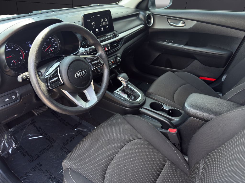 Vehicle image 13 of 20