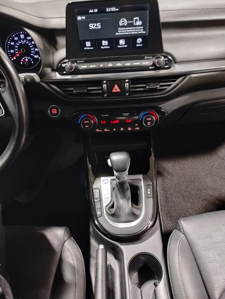 Vehicle image 24 of 37