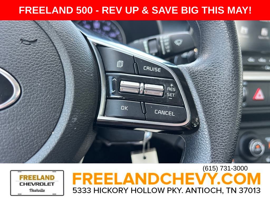 Vehicle image 9 of 22