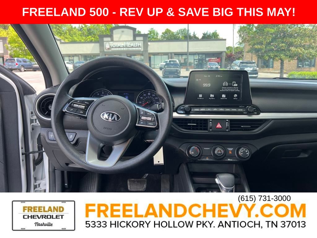Vehicle image 18 of 22
