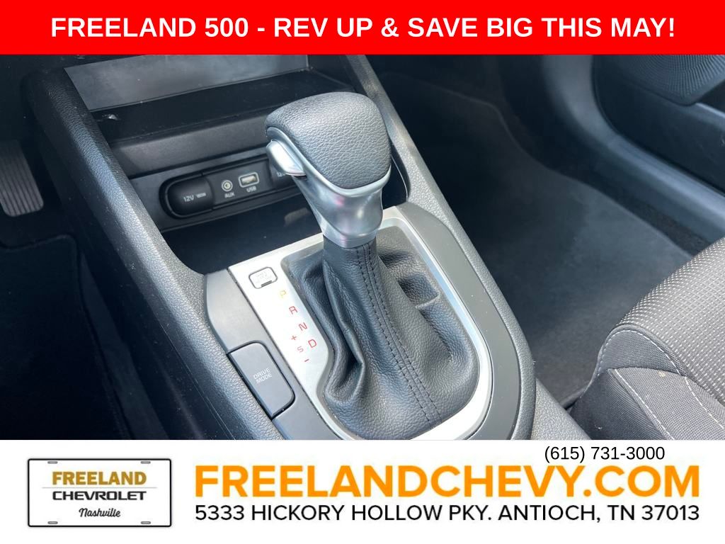 Vehicle image 10 of 22