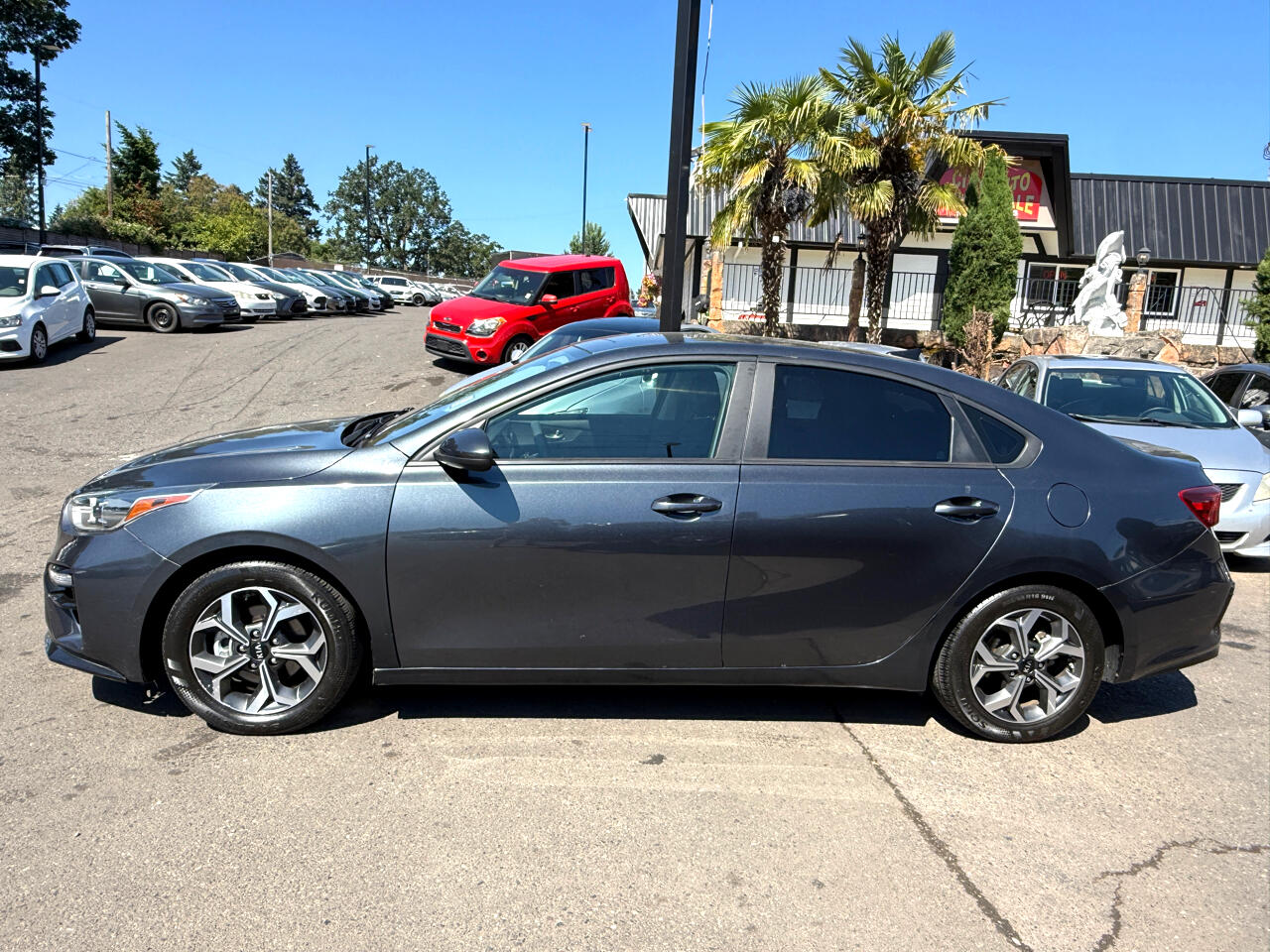 Vehicle image 8 of 24