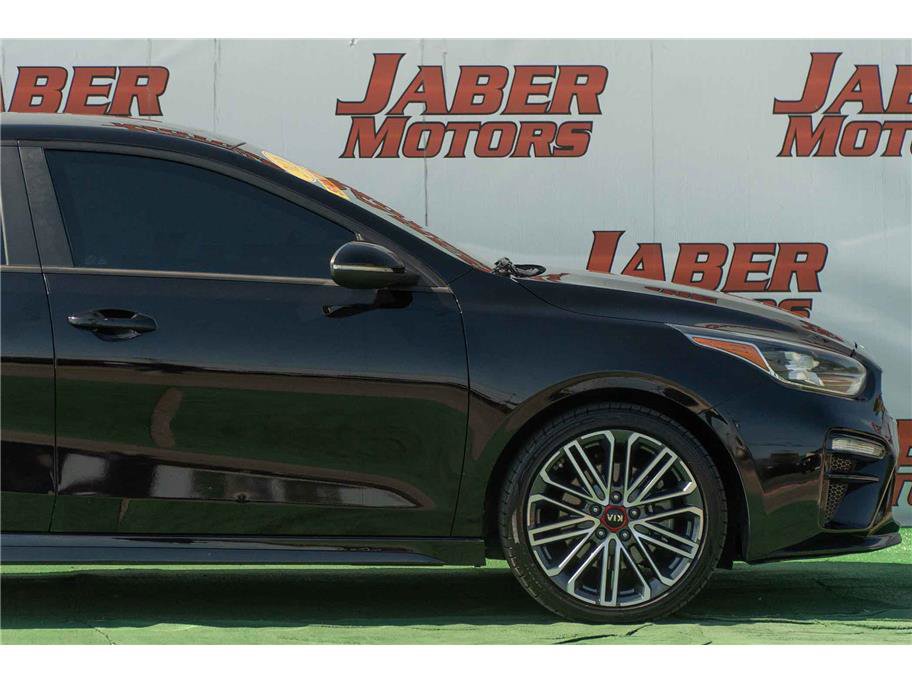 Vehicle image 5 of 42