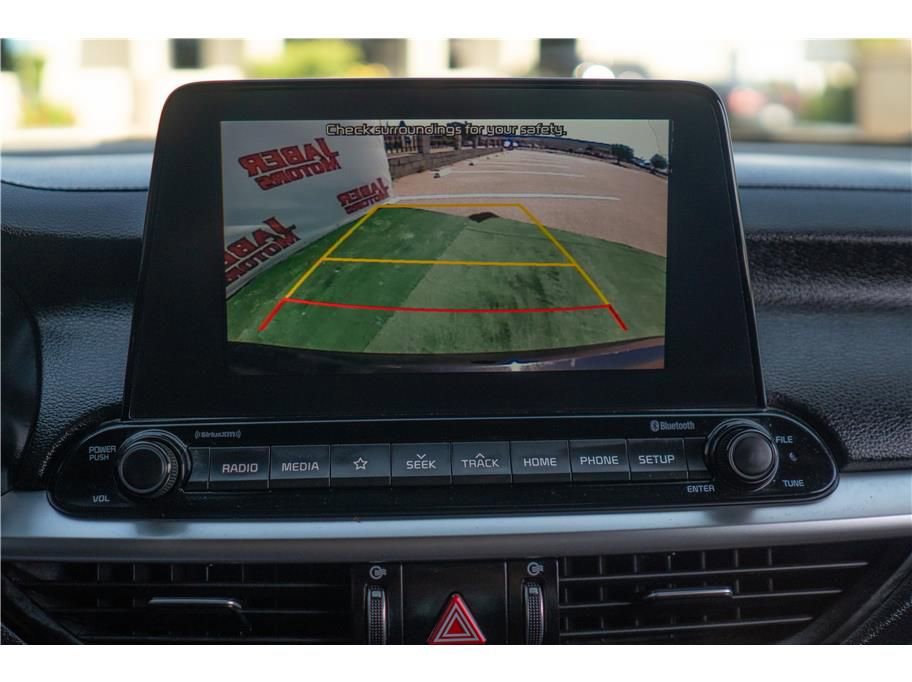 Vehicle image 41 of 42