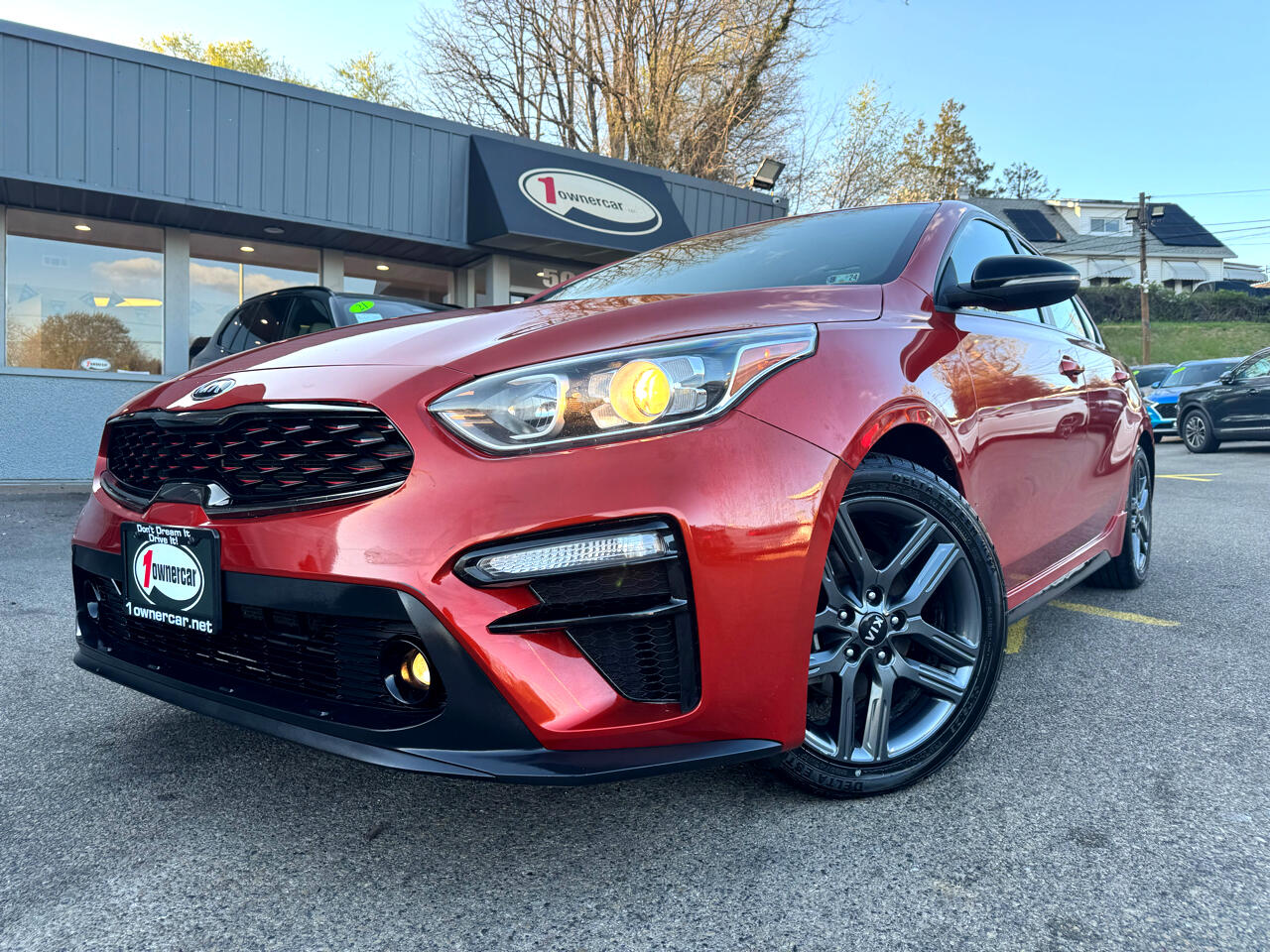 Vehicle image 16 of 50