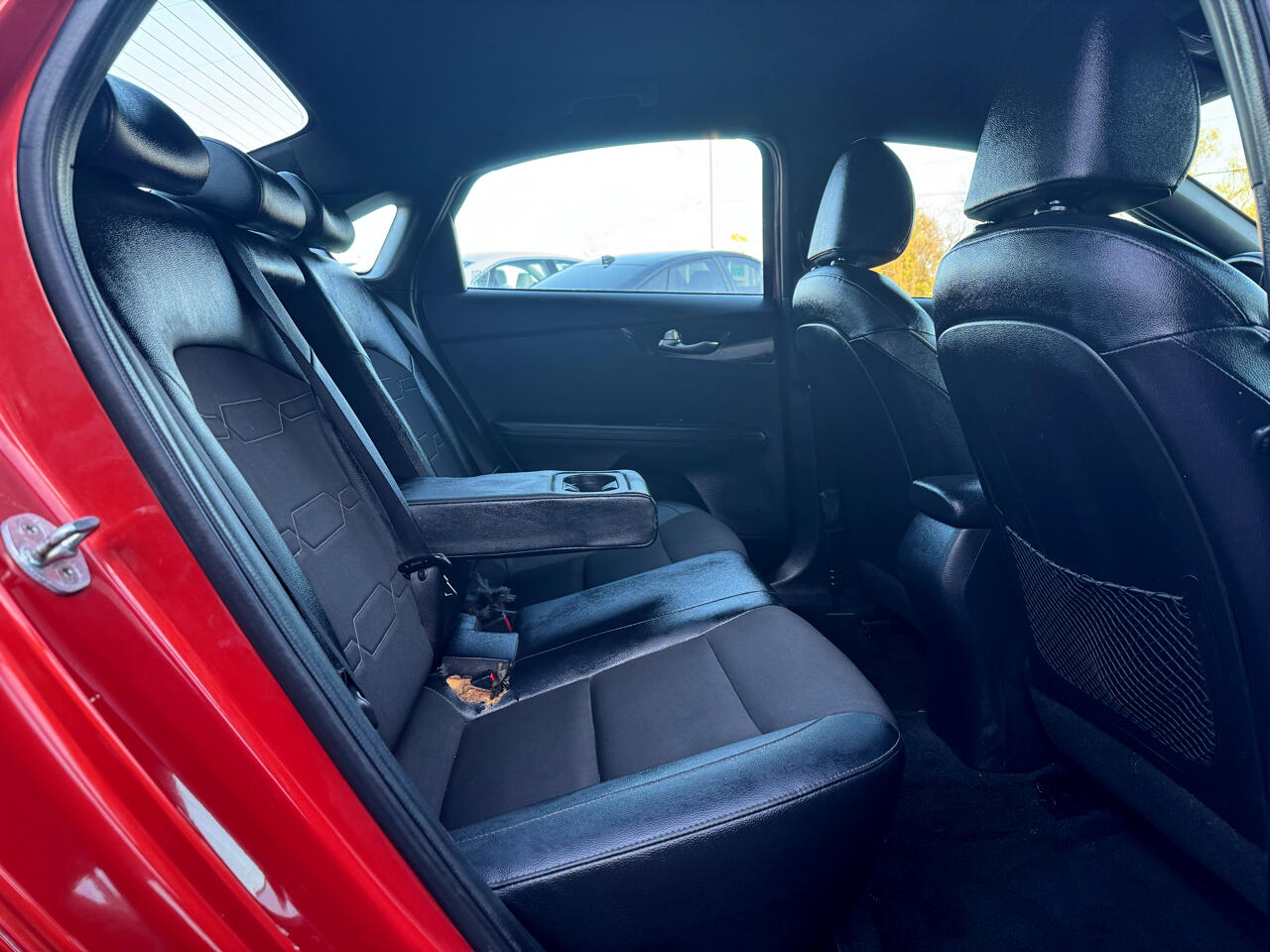 Vehicle image 29 of 50