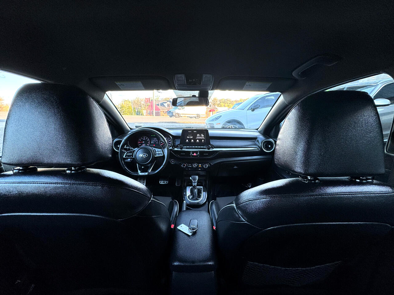 Vehicle image 36 of 50
