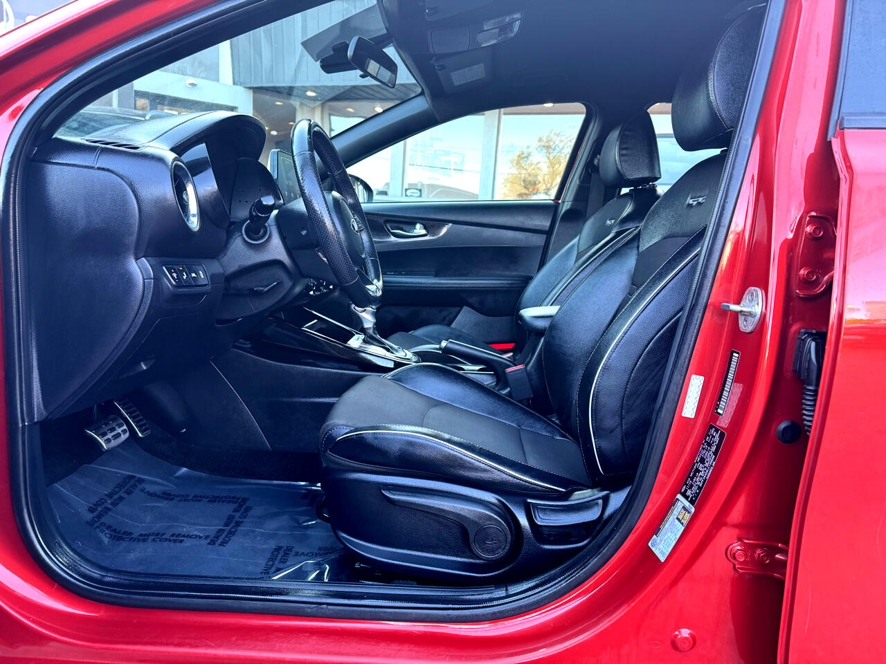 Vehicle image 22 of 50