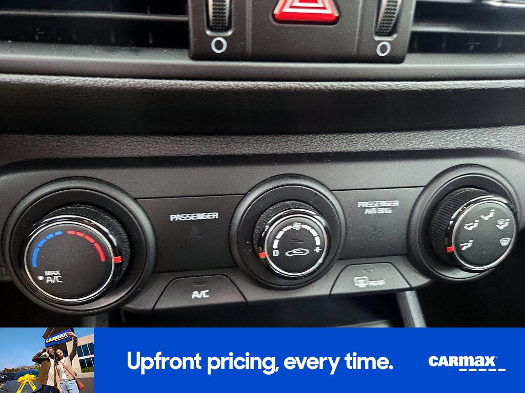 2020 Kia Forte LXS Image 22 of 25