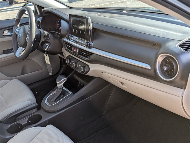 Vehicle image 19 of 29