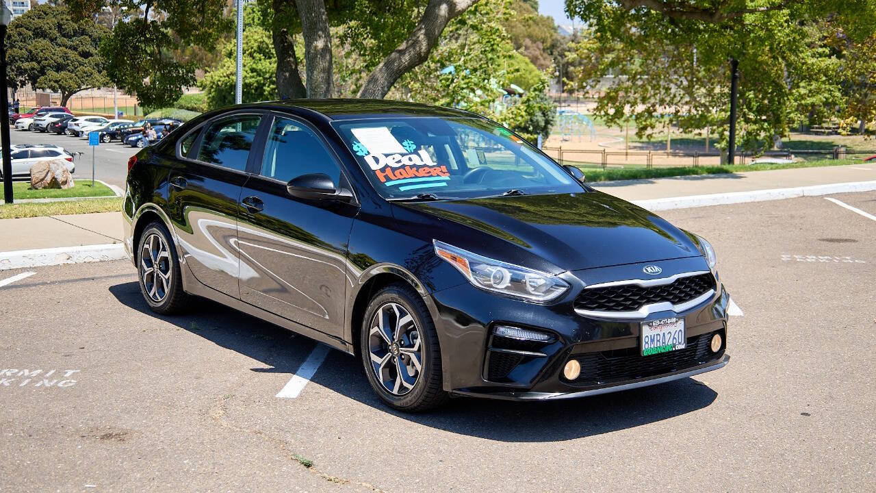 Vehicle image 3 of 25