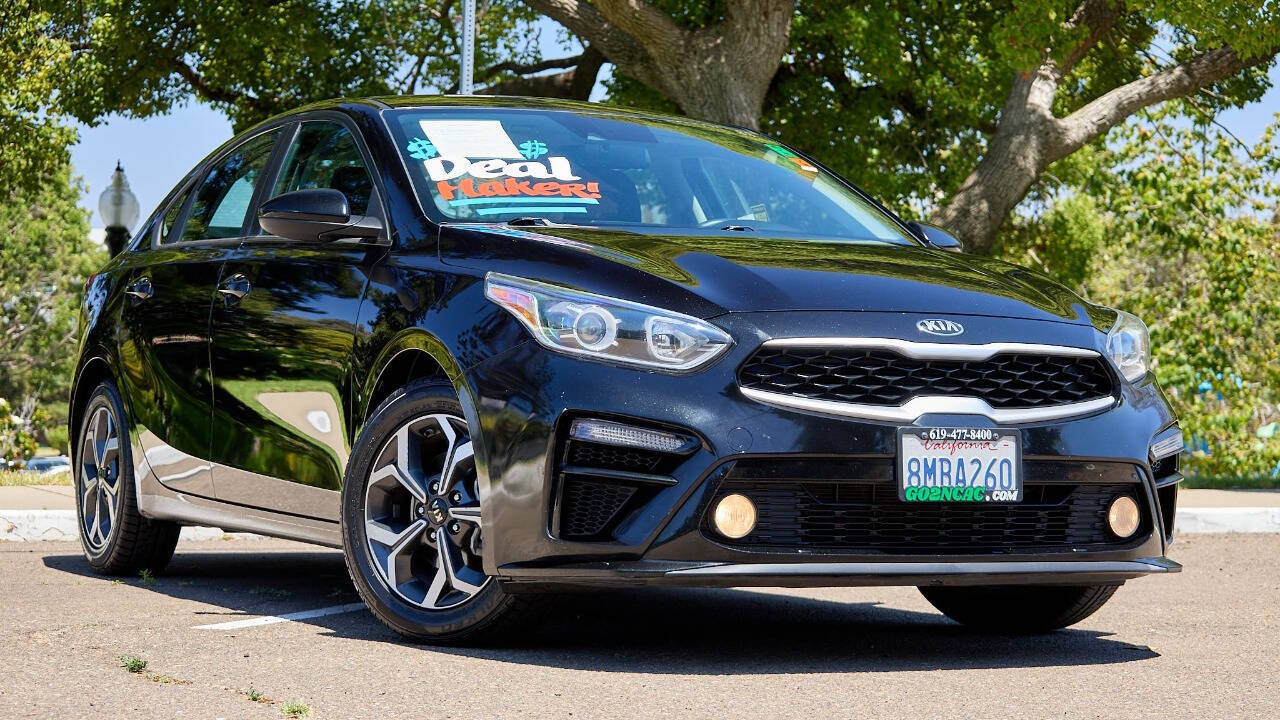 Vehicle image 4 of 25