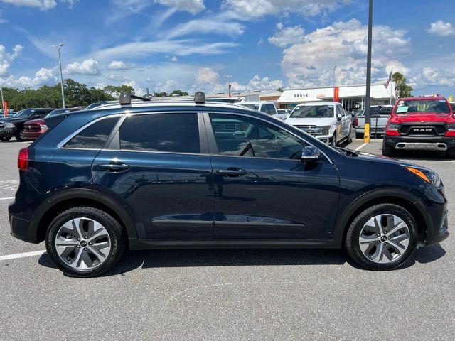 Vehicle image 5 of 59