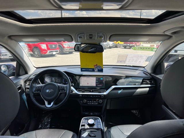 Vehicle image 41 of 59