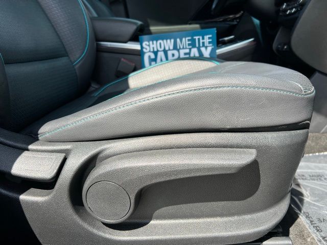 Vehicle image 47 of 59