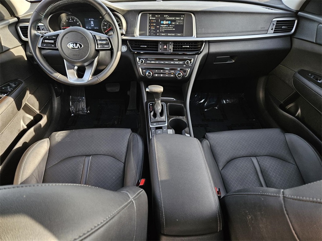 Vehicle image 13 of 30