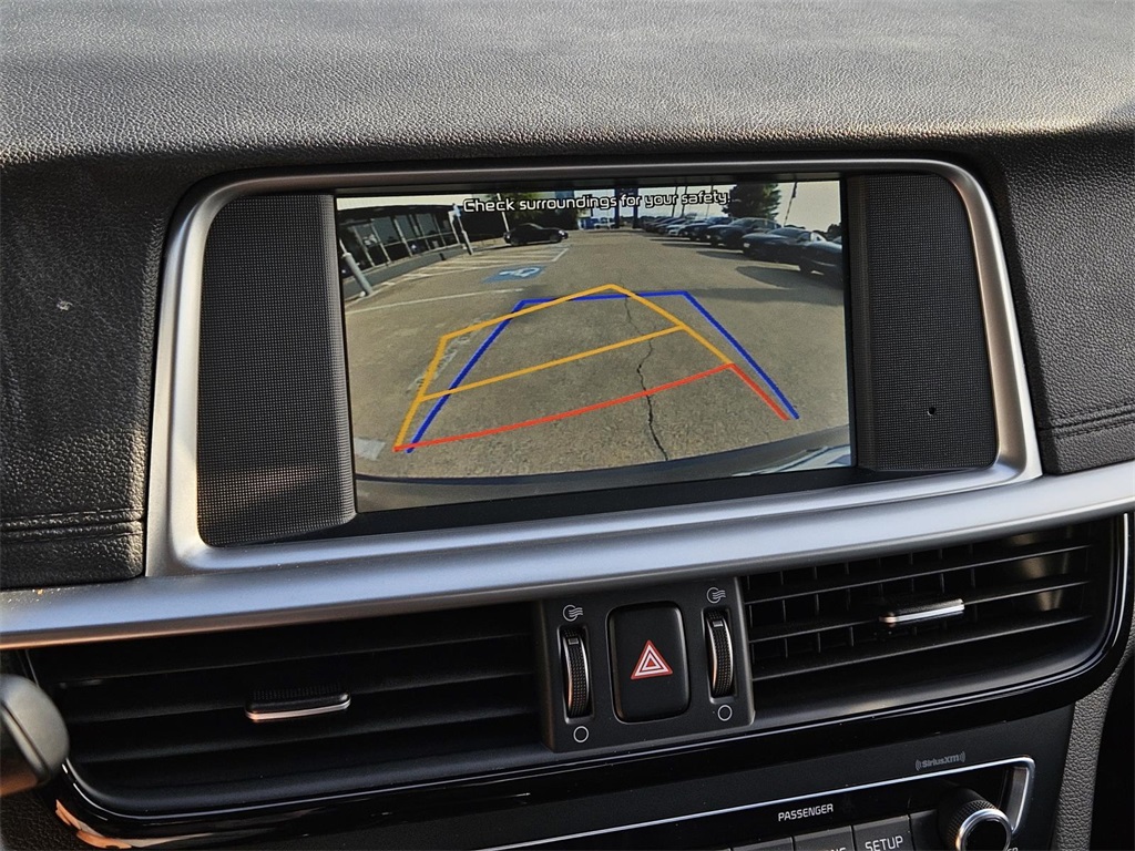 Vehicle image 20 of 30