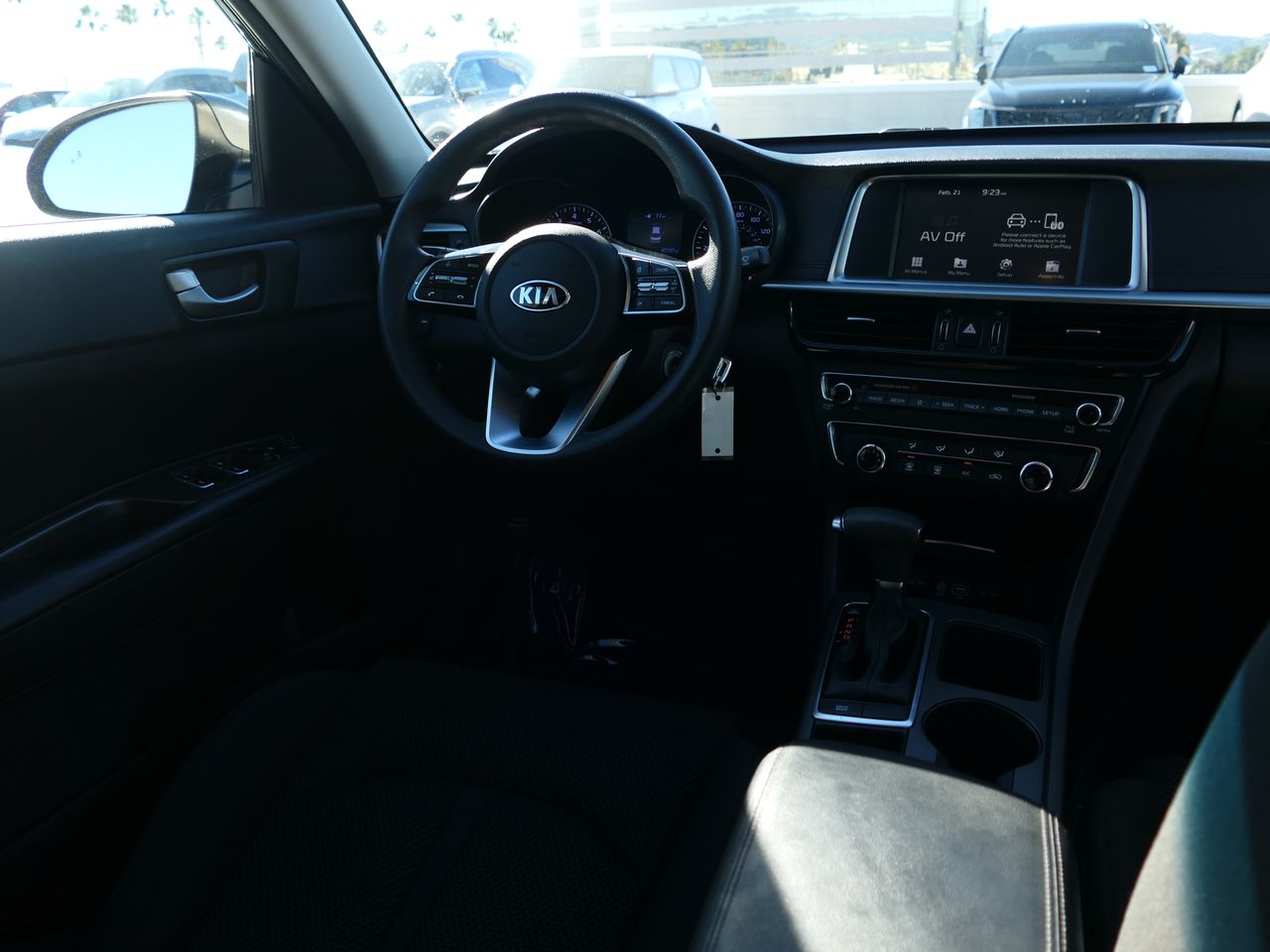 2020 Kia Optima LX Image 15 of 29