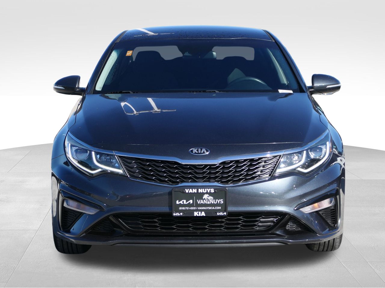 2020 Kia Optima LX Image 2 of 29