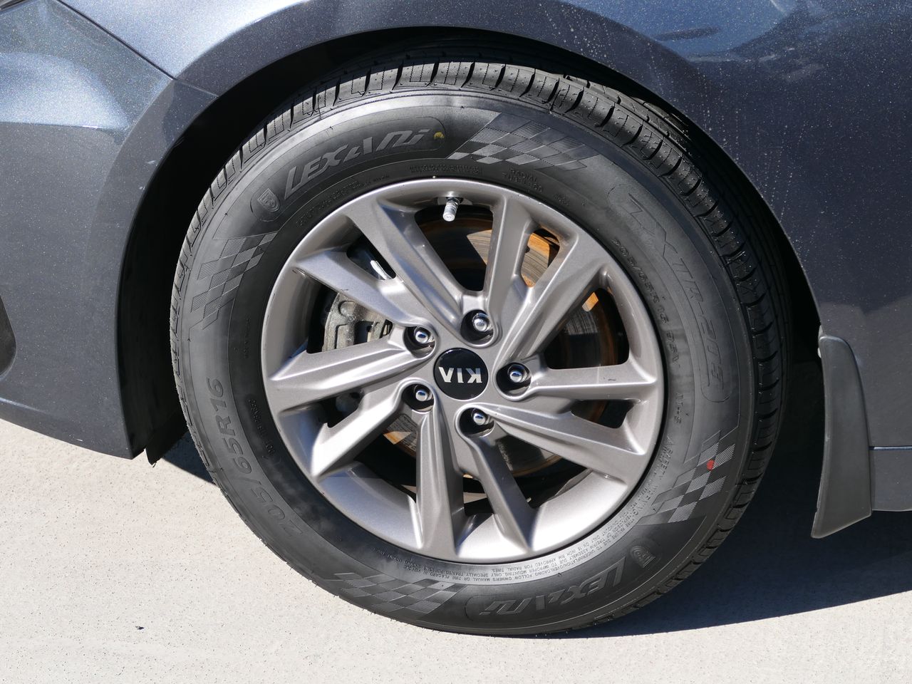 2020 Kia Optima LX Image 10 of 29