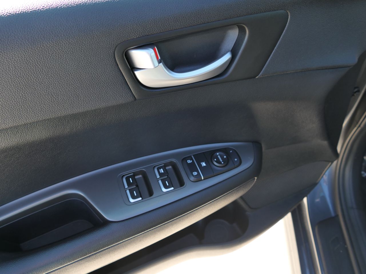 2020 Kia Optima LX Image 20 of 29