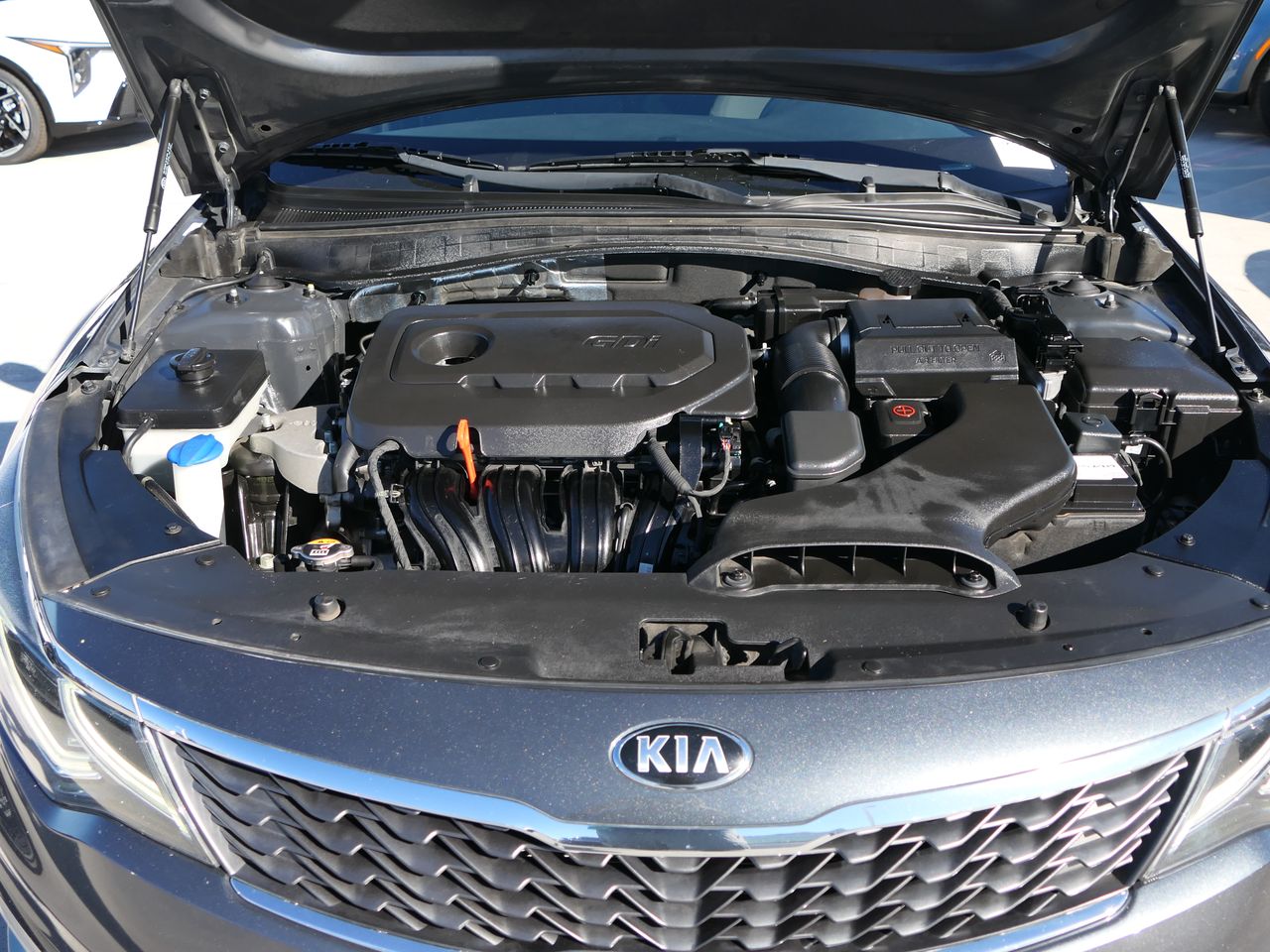 2020 Kia Optima LX Image 8 of 29