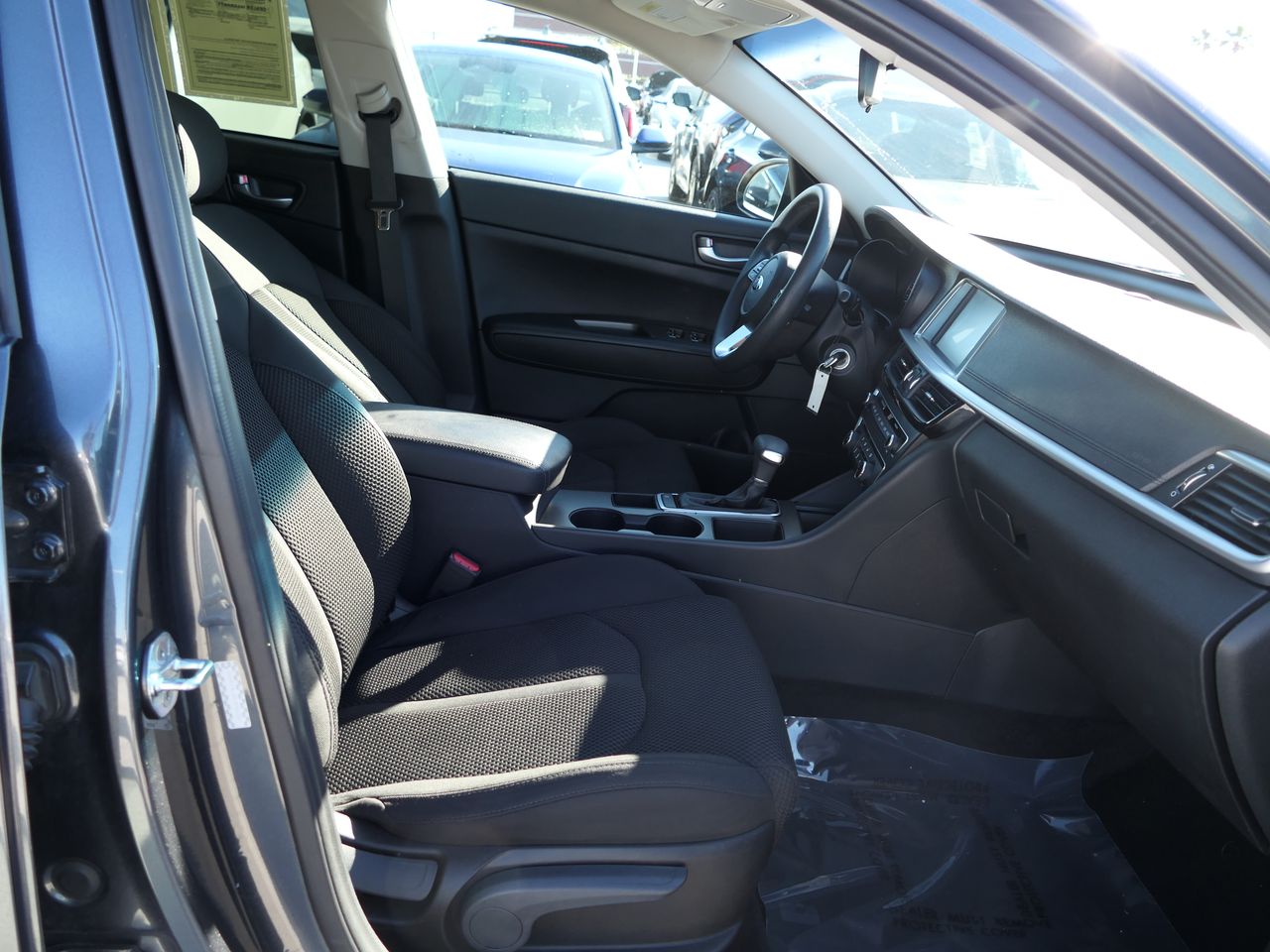 2020 Kia Optima LX Image 14 of 29