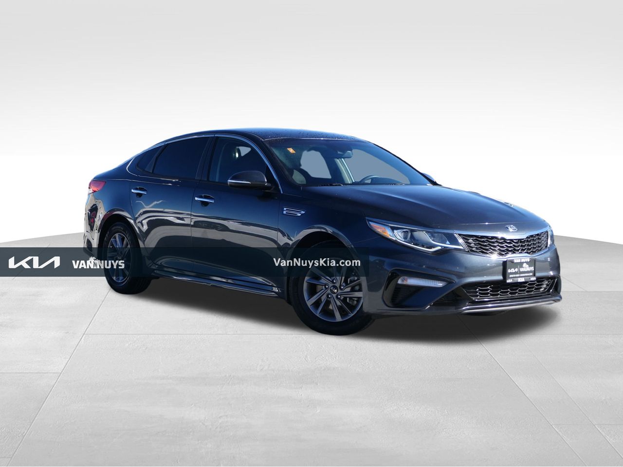 2020 Kia Optima LX Image 3 of 29