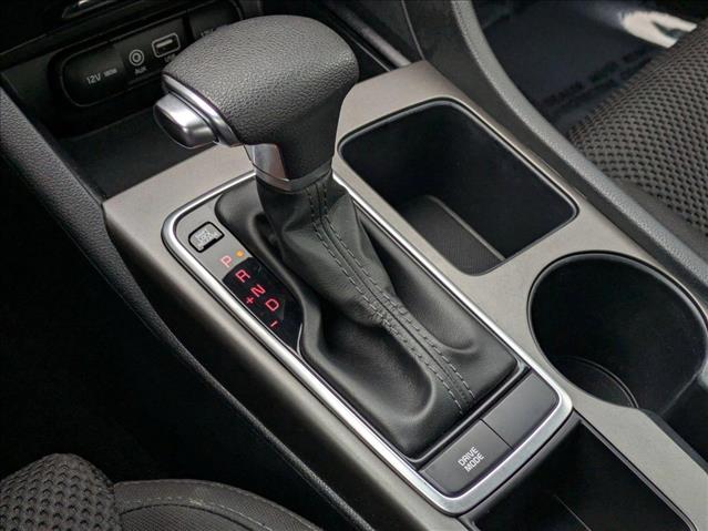 Vehicle image 16 of 26