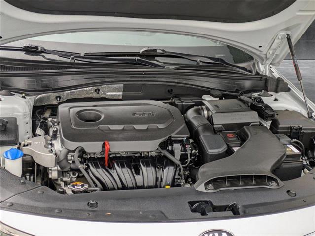 Vehicle image 24 of 26