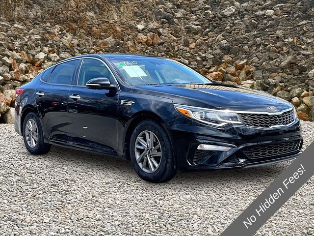 2020 Kia Optima LX Image 2 of 25