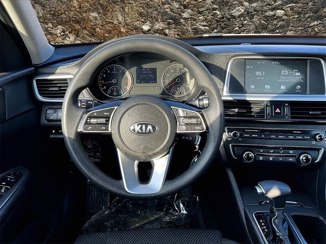 2020 Kia Optima LX Image 11 of 28