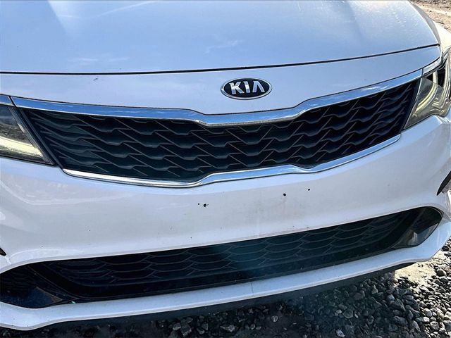 2020 Kia Optima LX Image 27 of 28