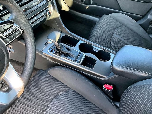 2020 Kia Optima LX Image 18 of 28