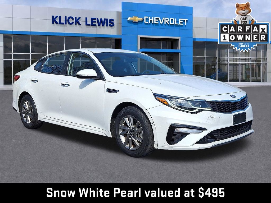 2020 Kia Optima LX Image 3 of 31