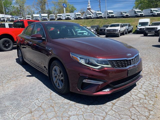 2020 Kia Optima LX Image 3 of 42
