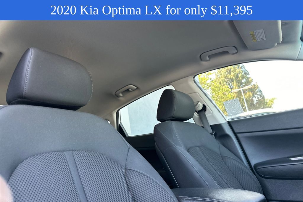 Vehicle image 19 of 29