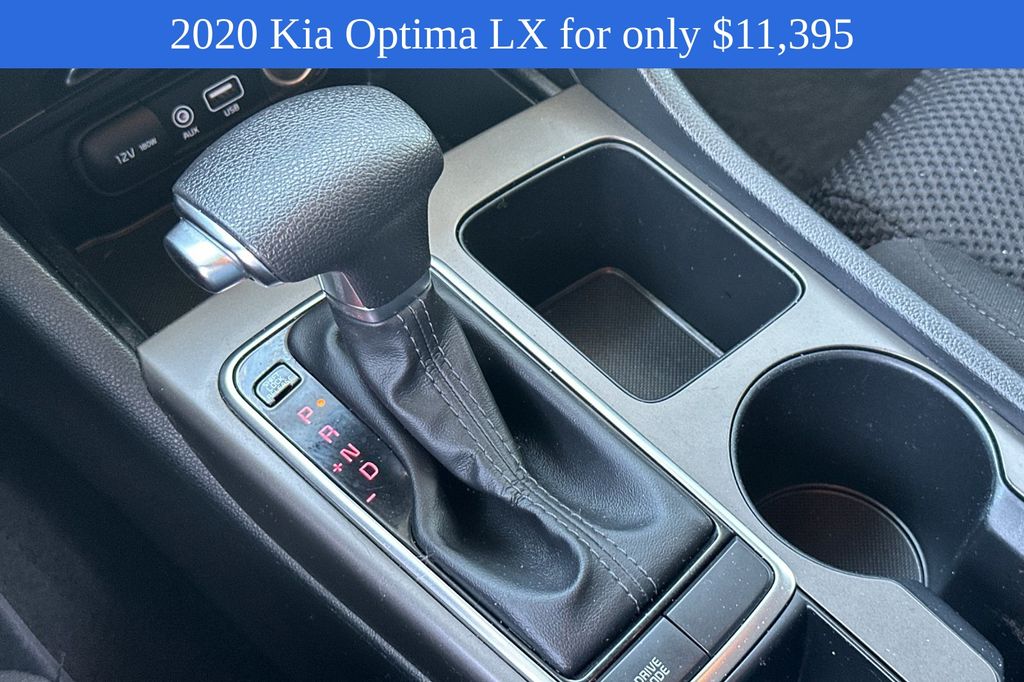 Vehicle image 23 of 29
