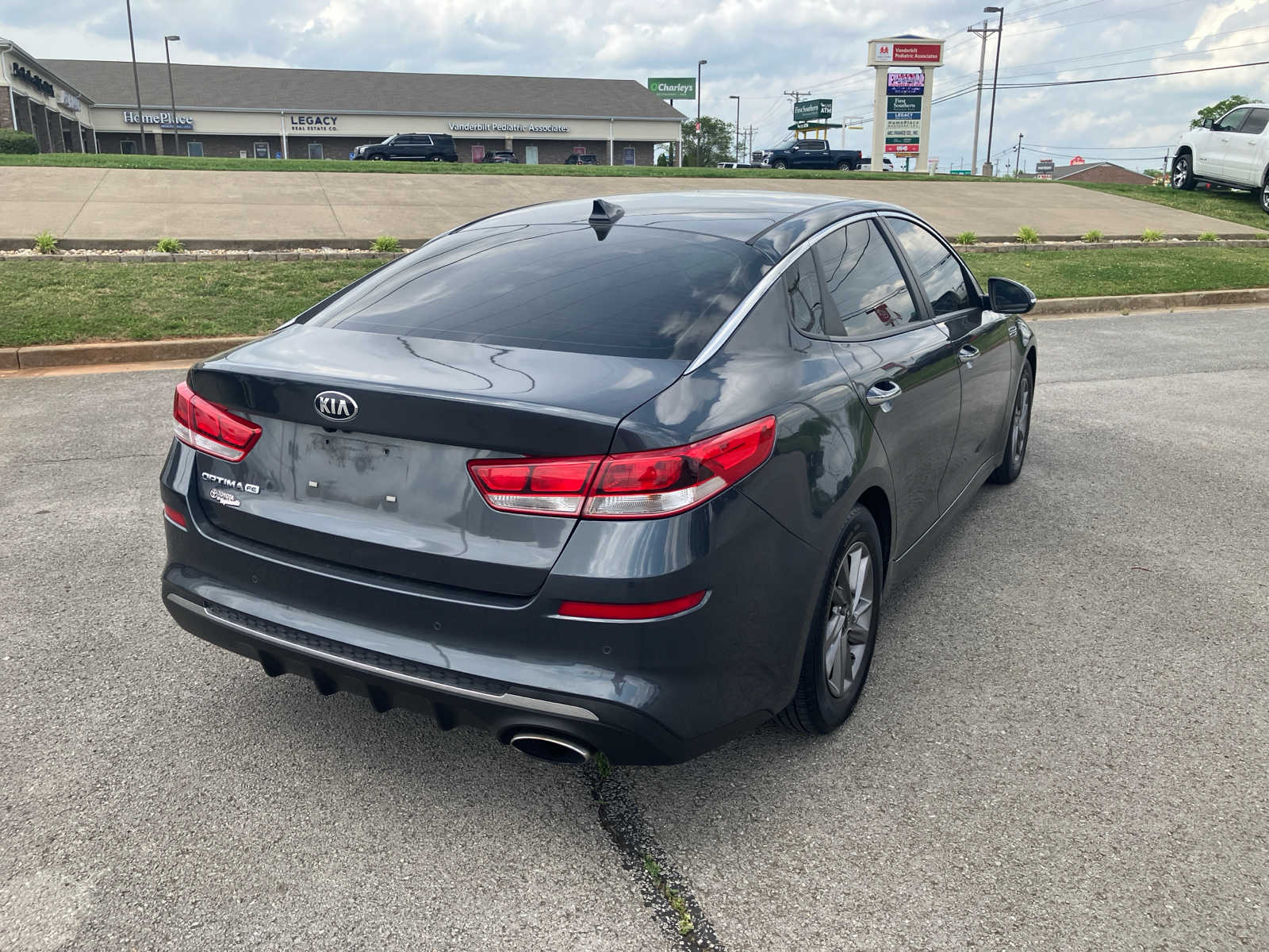 Vehicle image 2 of 28