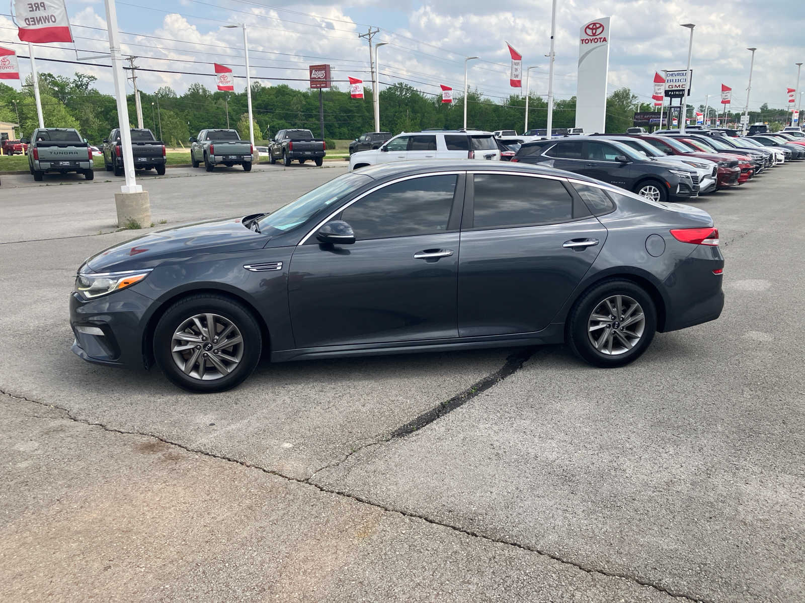 Vehicle image 1 of 28