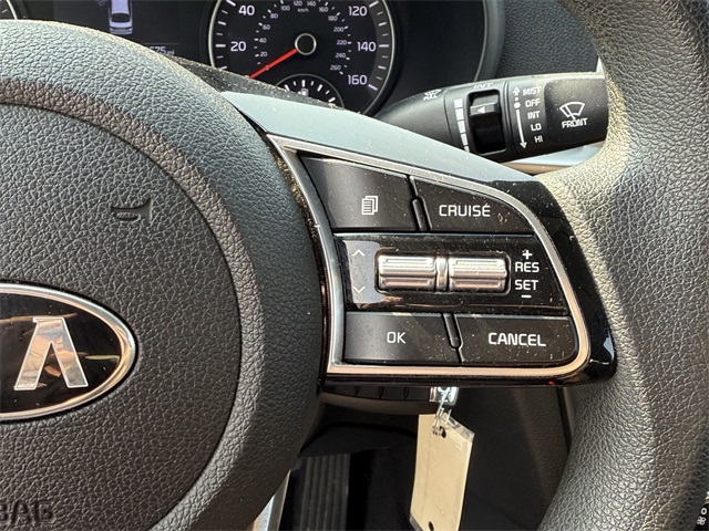 Vehicle image 20 of 24