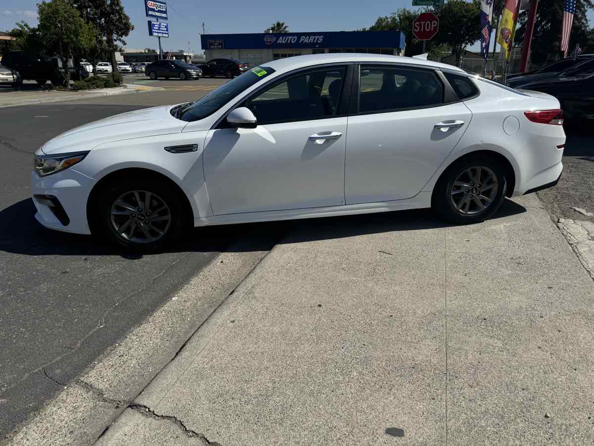 Vehicle image 1 of 16