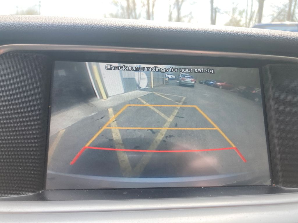 Vehicle image 24 of 37