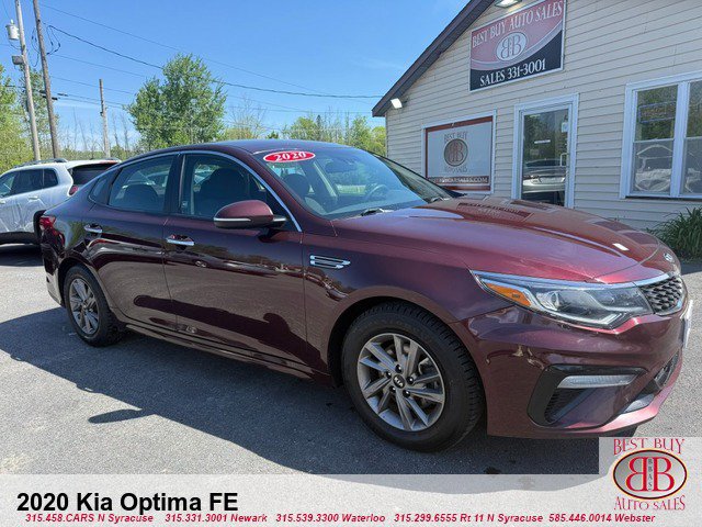 2020 Kia Optima LX Image 2 of 16